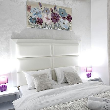 Sunny Hill Garden Stara Pazova Exterior foto