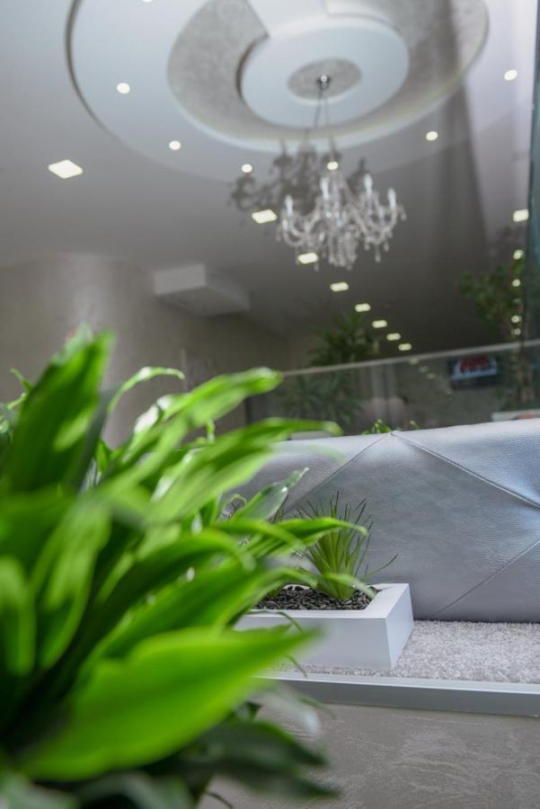 Sunny Hill Garden Stara Pazova Exterior foto